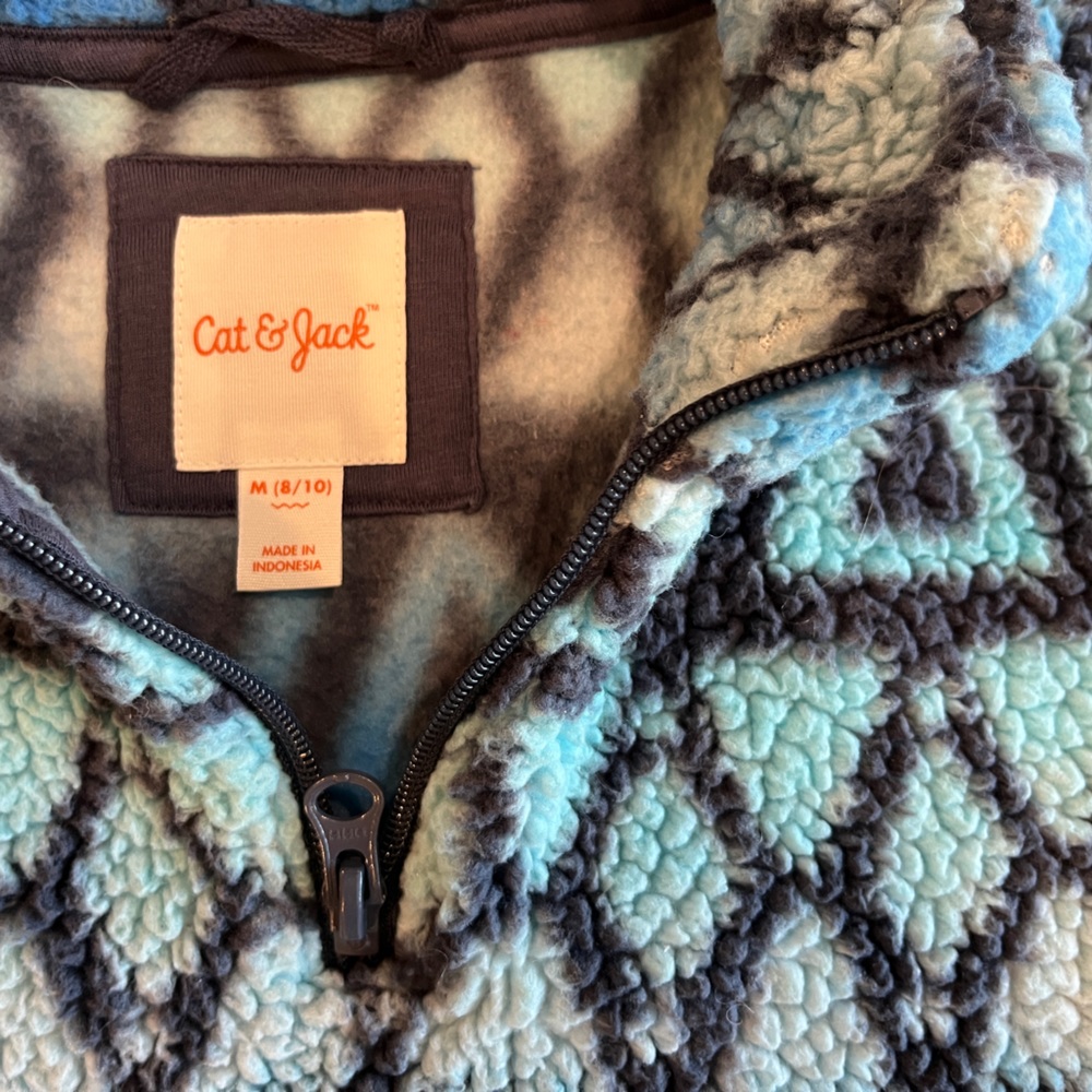 Kids Cat & Jack Fleece Pull Over - Picture 2 of 2